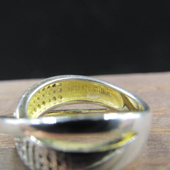 Size 6 Sterling Silver Cloudy Diamond Crossing Style Band Ring Vintage - Picture 7 of 10